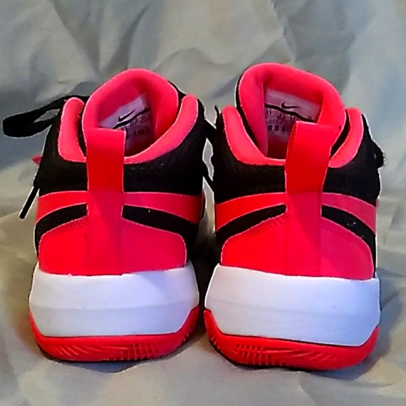 Nike Team Hustle 8 - Picture 4 of 7